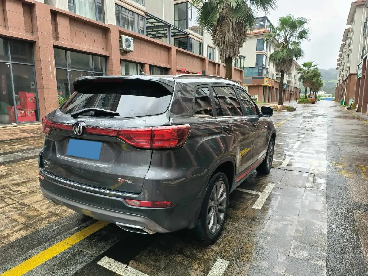 2024 ChangAn CS75 1.5T 188HP L4 7DCT,autocango,china used car exporter,china ev exporter,chinese used car exporter,chinese used ev exporter
