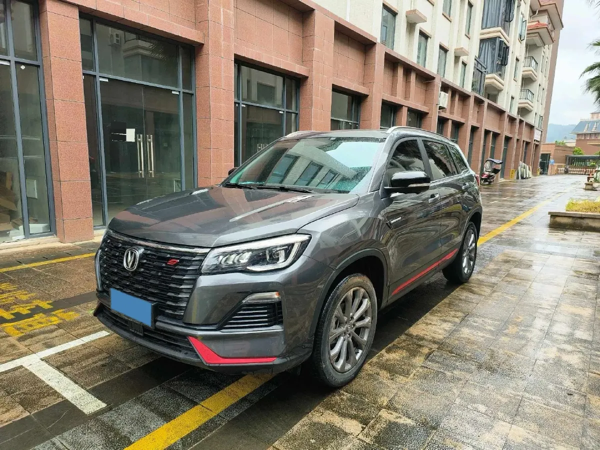 2024 ChangAn CS75 1.5T 188HP L4 7DCT,autocango,china used car exporter,china ev exporter,chinese used car exporter,chinese used ev exporter