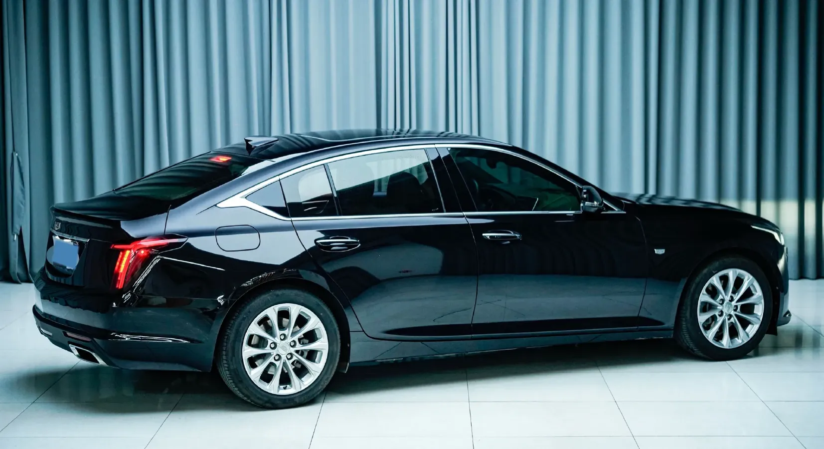 2022 Cadillac CT5 2.0T 237HP L4 10AT,autocango,china used car exporter,china ev exporter,chinese used car exporter,chinese used ev exporter
