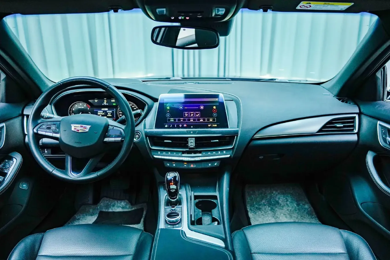 2022 Cadillac CT5 2.0T 237HP L4 10AT,autocango,china used car exporter,china ev exporter,chinese used car exporter,chinese used ev exporter