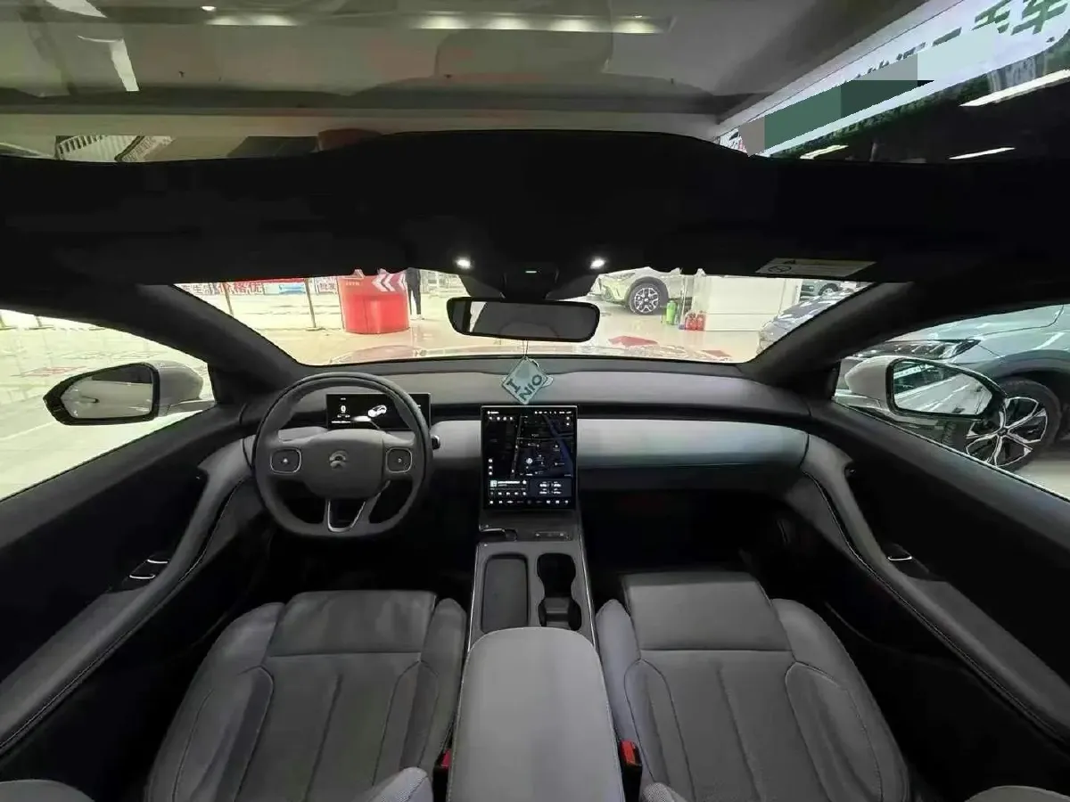 2024 NIO ET5 BEV 75KWH,autocango,china used car exporter,china ev exporter,chinese used car exporter,chinese used ev exporter