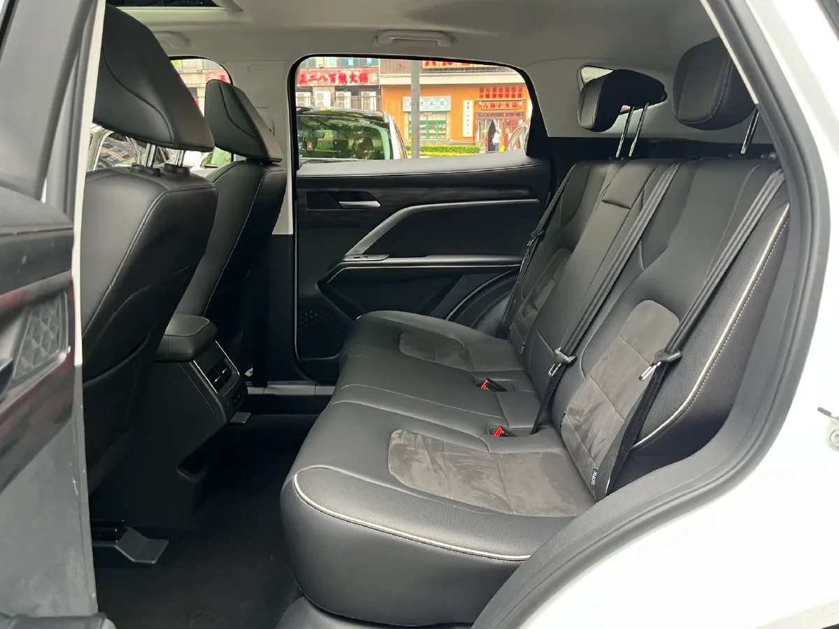 2023 Haval H6 1.5T 150HP L4 7DCT,autocango,china used car exporter,china ev exporter,chinese used car exporter,chinese used ev exporter