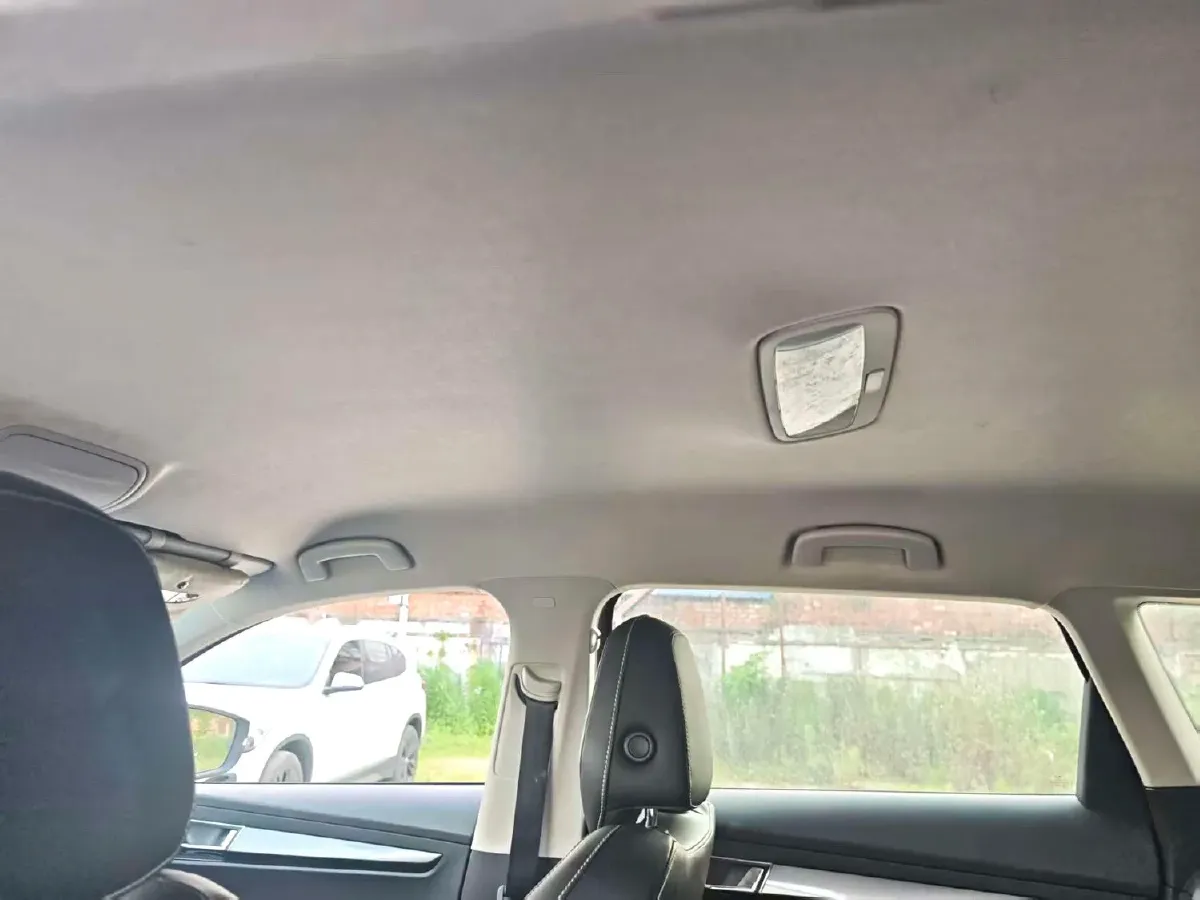 2021 Skoda Karoq 1.4T 150HP L4 7DCT,autocango,china used car exporter,china ev exporter,chinese used car exporter,chinese used ev exporter