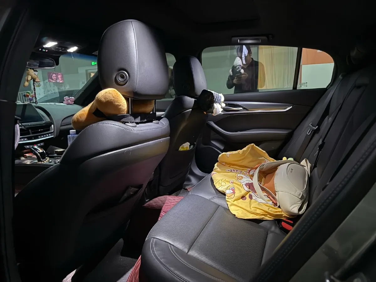 2022 Cadillac CT5 2.0T 237HP L4 10AT,autocango,china used car exporter,china ev exporter,chinese used car exporter,chinese used ev exporter