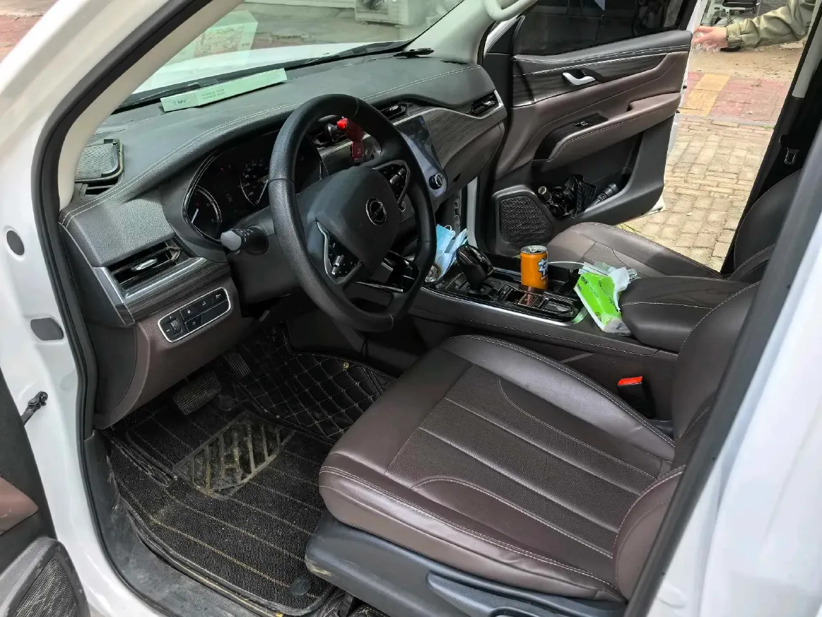 2022 Dongfeng RuiQi 7 2.3T 166HP L4 8AT,autocango,china used car exporter,china ev exporter,chinese used car exporter,chinese used ev exporter