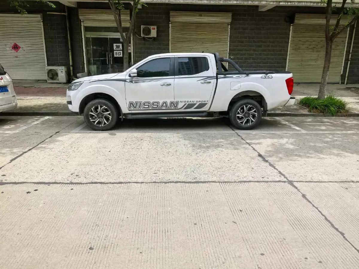 2022 Dongfeng RuiQi 7 2.3T 166HP L4 8AT,autocango,china used car exporter,china ev exporter,chinese used car exporter,chinese used ev exporter