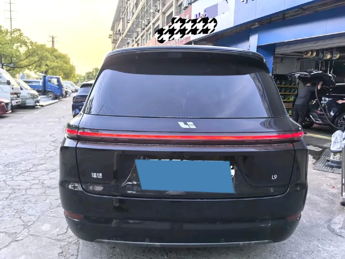 2024 Li L9 Range Extended 154HP REEV 52.3KWH,autocango,china used car exporter,china ev exporter,chinese used car exporter,chinese used ev exporter