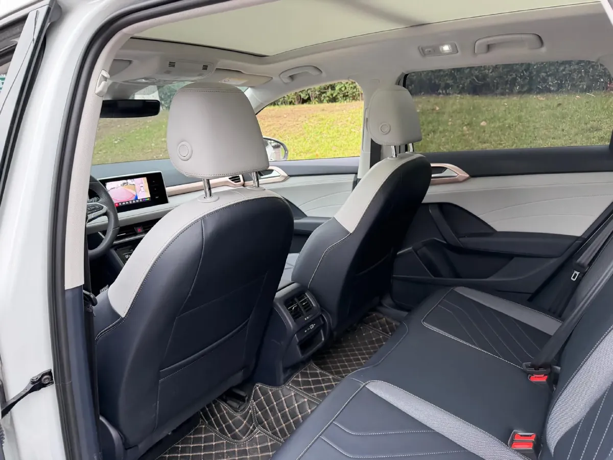 2024 Volkswagen Tharu 1.5T 160HP L4 7DCT,autocango,china used car exporter,china ev exporter,chinese used car exporter,chinese used ev exporter