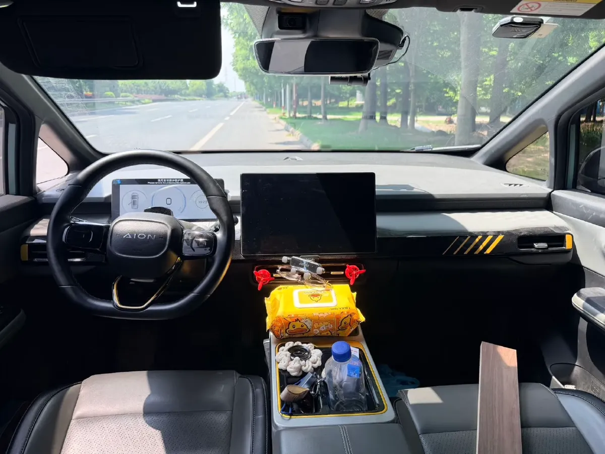 2022 Geely Okavango 1.8T 184HP L4 7DCT,autocango,china used car exporter,china ev exporter,chinese used car exporter,chinese used ev exporter