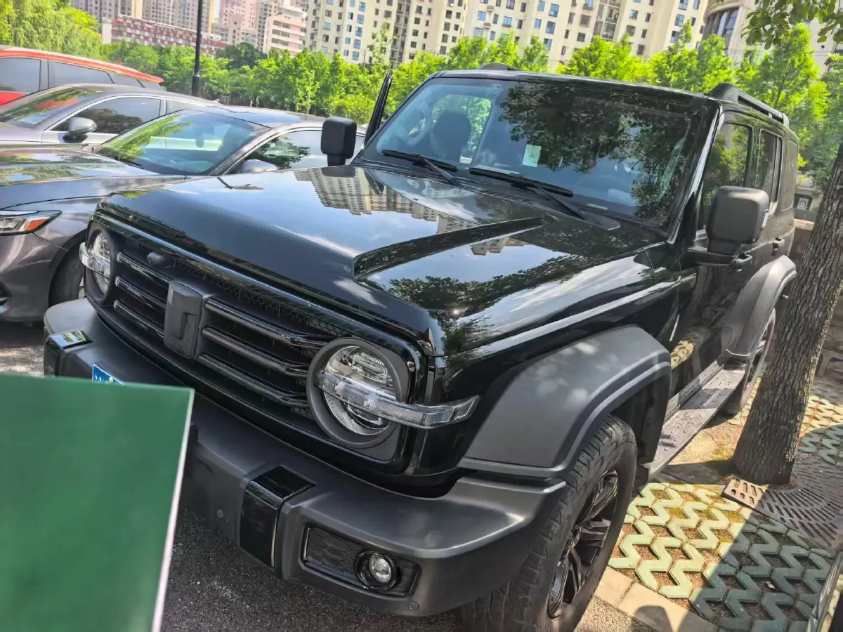 2023 Tank 300 2.0T 227HP L4 8AT,autocango,china used car exporter,china ev exporter,chinese used car exporter,chinese used ev exporter