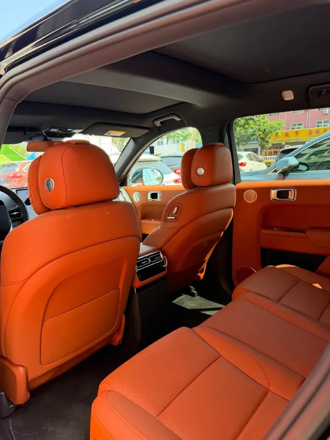 2025 Li L7 Range Extended 154HP REEV,autocango,china used car exporter,china ev exporter,chinese used car exporter,chinese used ev exporter