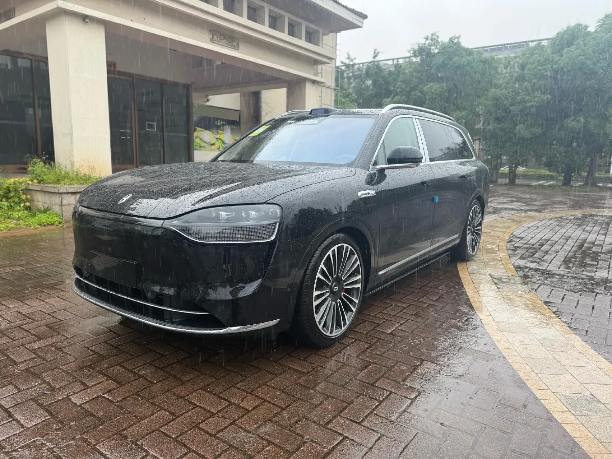 2025 AITO AITO M9 REEV 160HP REEV 52KWH,autocango,china used car exporter,china ev exporter,chinese used car exporter,chinese used ev exporter