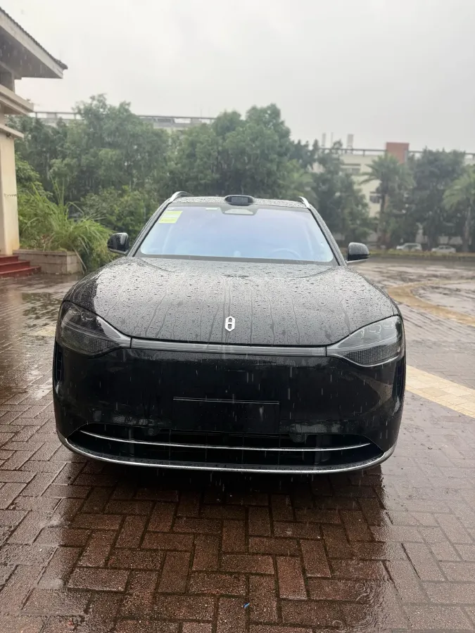 2025 AITO AITO M9 REEV 160HP REEV 52KWH,autocango,china used car exporter,china ev exporter,chinese used car exporter,chinese used ev exporter
