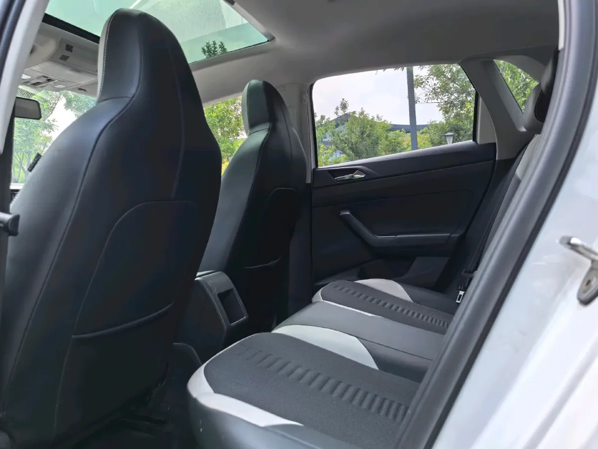 2019 Volkswagen Polo 1.5L 113HP L4 6AT,autocango,china used car exporter,china ev exporter,chinese used car exporter,chinese used ev exporter