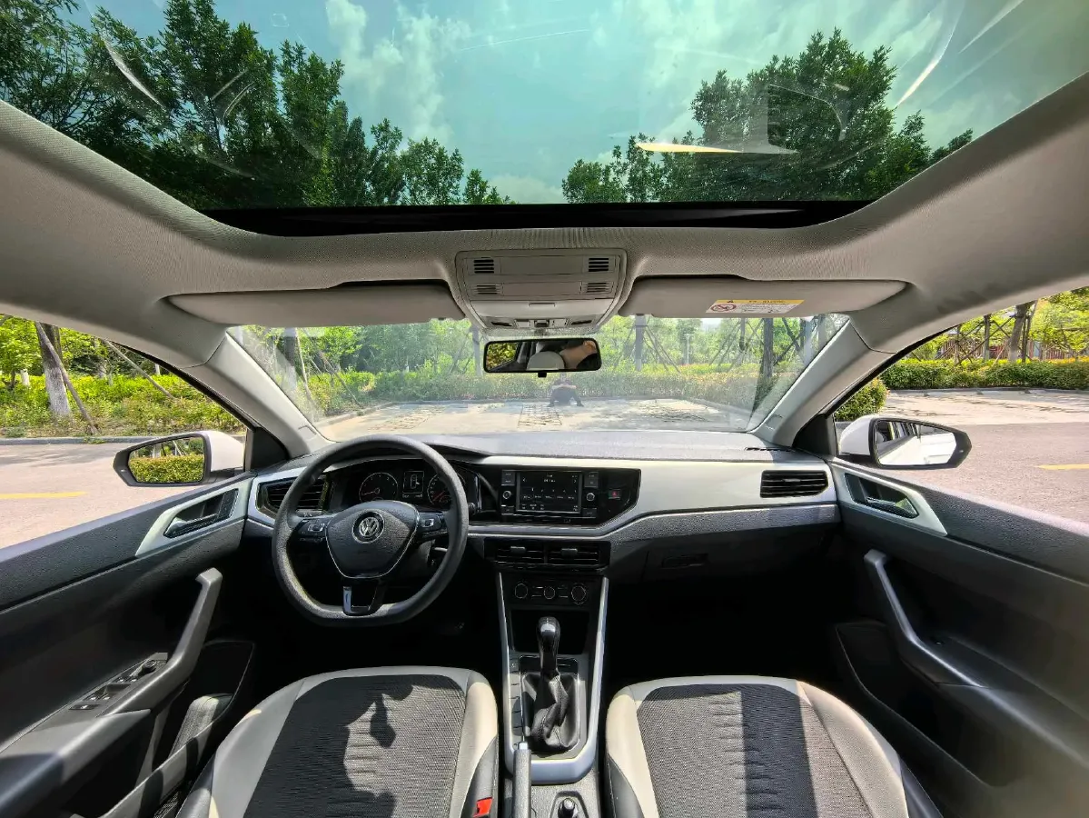 2019 Volkswagen Polo 1.5L 113HP L4 6AT,autocango,china used car exporter,china ev exporter,chinese used car exporter,chinese used ev exporter