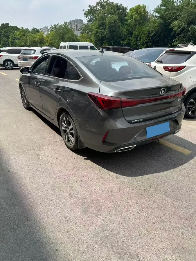 2021 ChangAn Eado 1.4T 160HP L4 7DCT,autocango,china used car exporter,china ev exporter,chinese used car exporter,chinese used ev exporter
