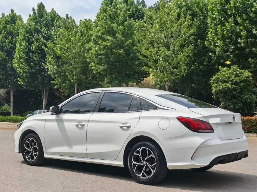 2023 MG 5 1.5L 129HP L4 5MT,autocango,china used car exporter,china ev exporter,chinese used car exporter,chinese used ev exporter