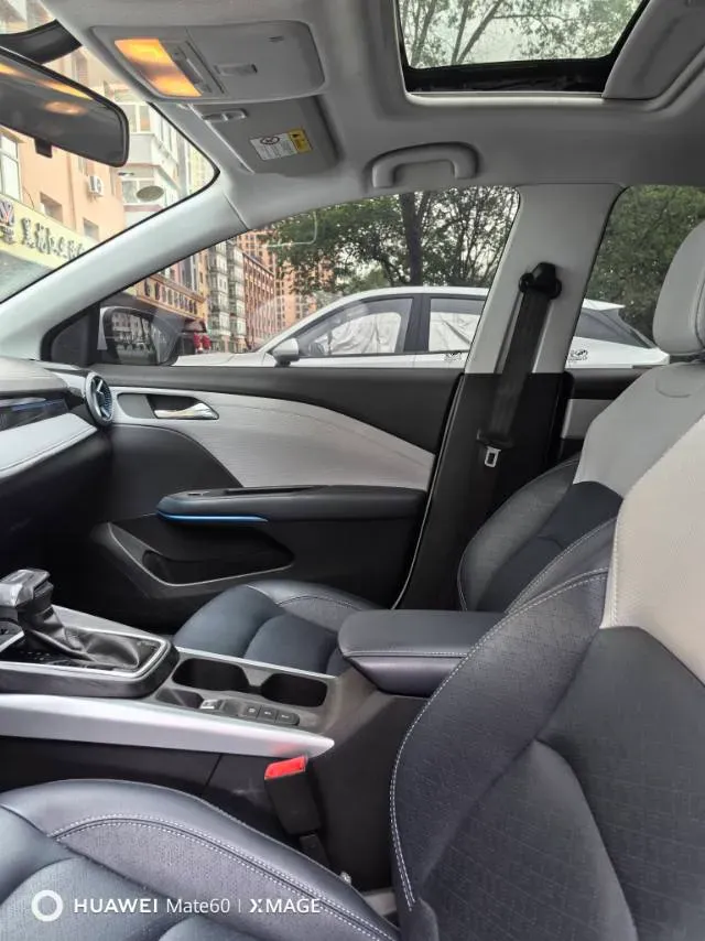 2023 Chevrolet Monza 1.5L 113HP L4 6DCT,autocango,china used car exporter,china ev exporter,chinese used car exporter,chinese used ev exporter