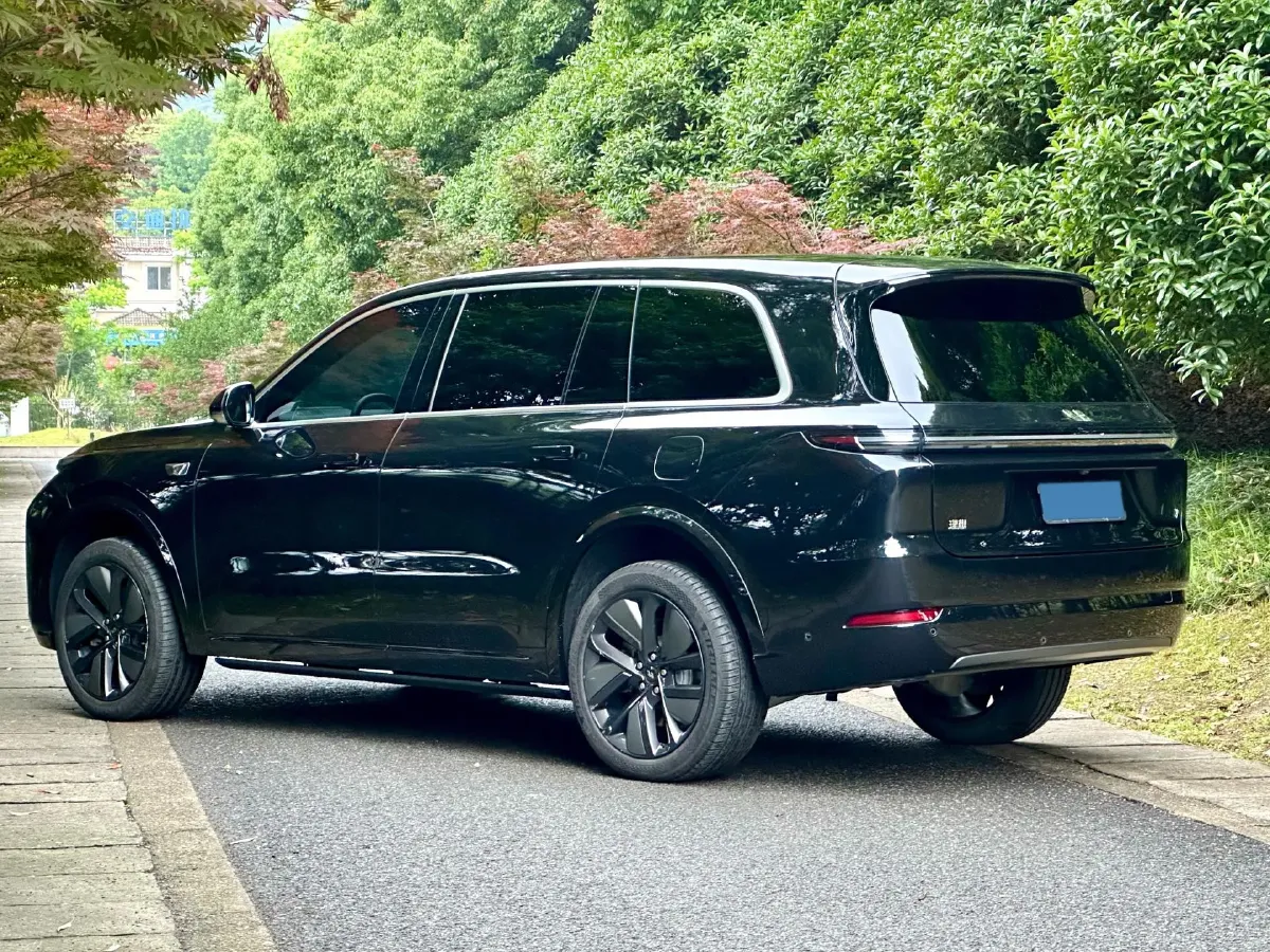 2024 Li L9 Range Extended 154HP REEV 52.3KWH,autocango,china used car exporter,china ev exporter,chinese used car exporter,chinese used ev exporter