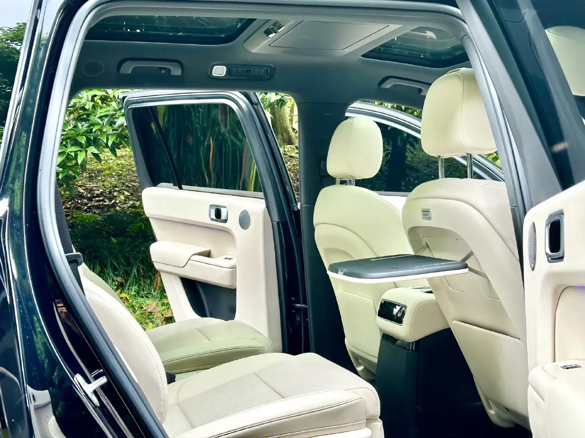 2024 Li L9 Range Extended 154HP REEV 52.3KWH,autocango,china used car exporter,china ev exporter,chinese used car exporter,chinese used ev exporter