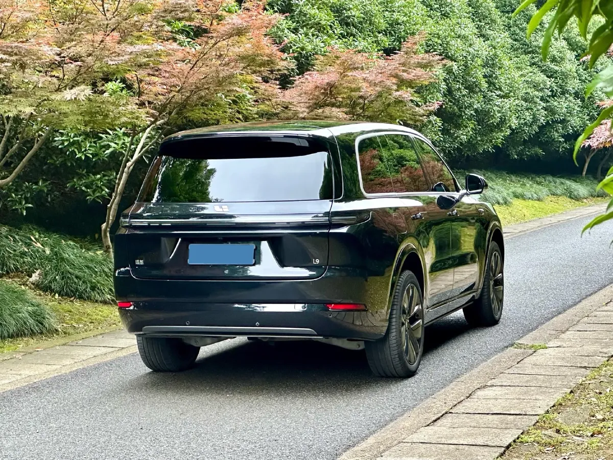2024 Li L9 Range Extended 154HP REEV 52.3KWH,autocango,china used car exporter,china ev exporter,chinese used car exporter,chinese used ev exporter