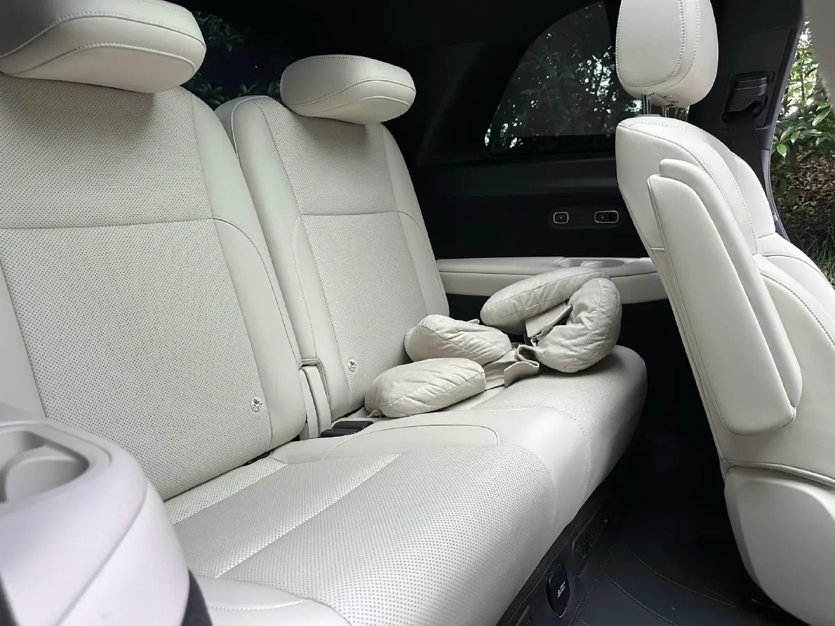 2024 Li L9 Range Extended 154HP REEV 52.3KWH,autocango,china used car exporter,china ev exporter,chinese used car exporter,chinese used ev exporter