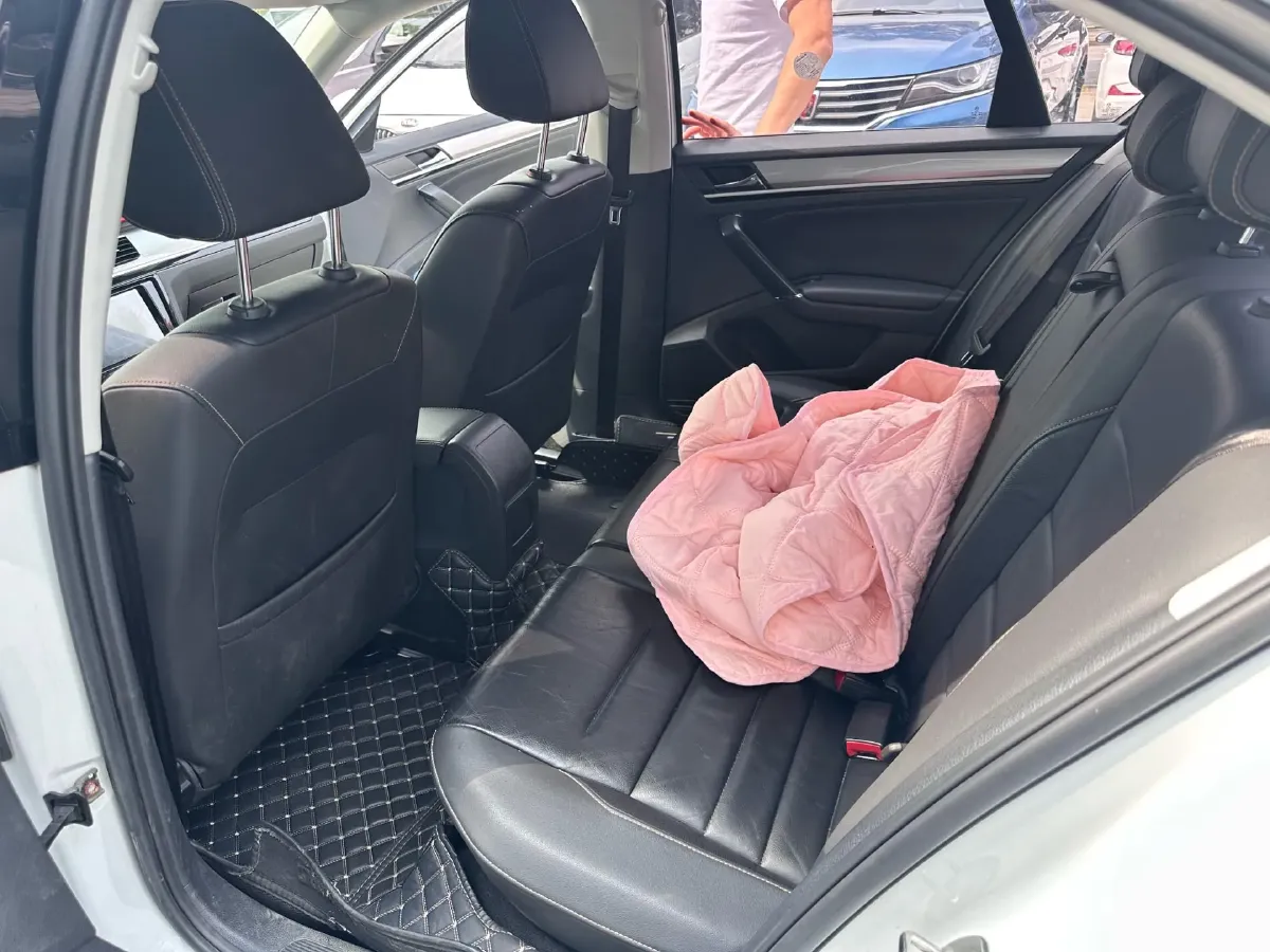 2018 Volkswagen Bora 1.5L 110HP L4 6AT,autocango,china used car exporter,china ev exporter,chinese used car exporter,chinese used ev exporter