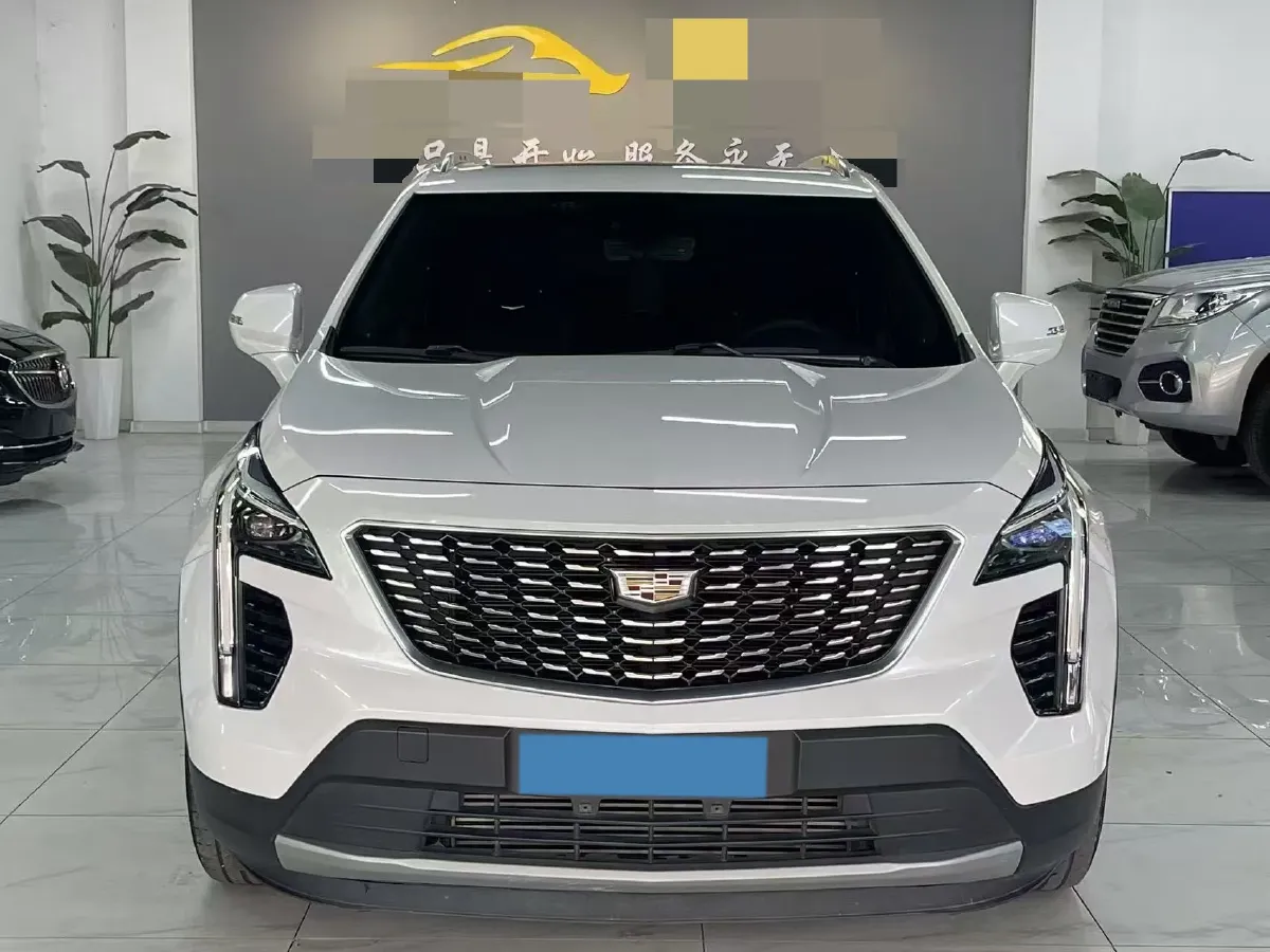 2022 Cadillac XT4 2.0T 237HP L4 9AT,autocango,china used car exporter,china ev exporter,chinese used car exporter,chinese used ev exporter