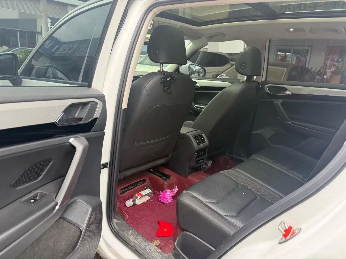 2020 Volkswagen Tayron 2.0T 186HP L4 7DCT,autocango,china used car exporter,china ev exporter,chinese used car exporter,chinese used ev exporter