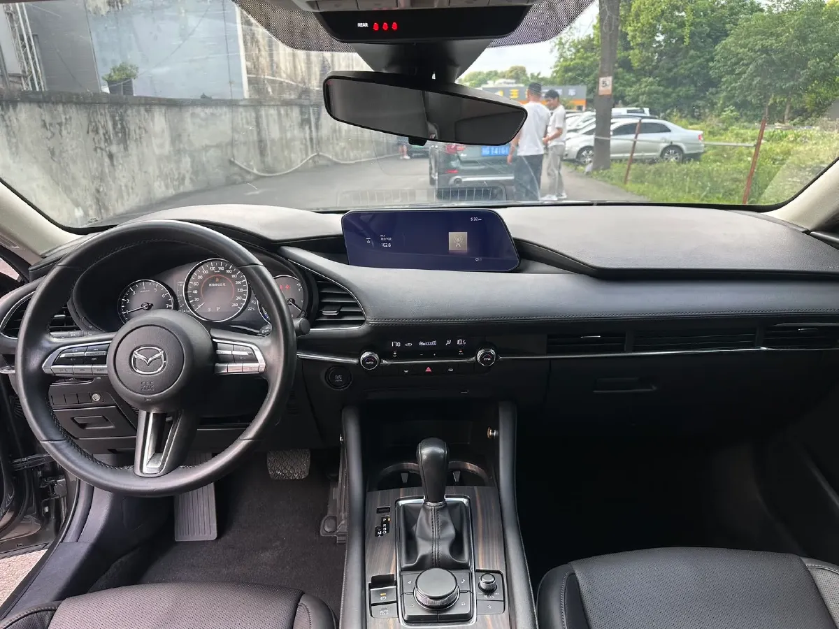 2021 Mazda 3 Axela 2.0L 158HP L4 6AT,autocango,china used car exporter,china ev exporter,chinese used car exporter,chinese used ev exporter