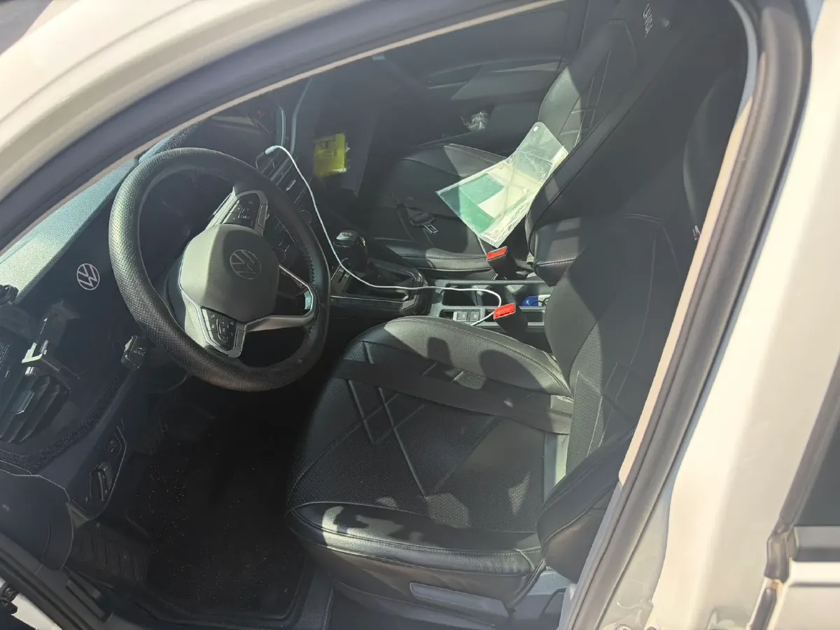 2025 Volkswagen Lavida 1.5L 110HP L4 6AT,autocango,china used car exporter,china ev exporter,chinese used car exporter,chinese used ev exporter