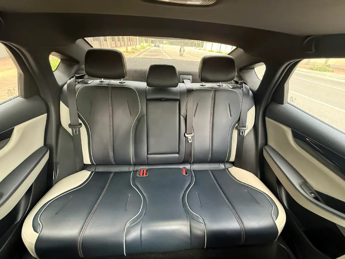 2021 Haval F7 1.5T 169HP L4 7DCT,autocango,china used car exporter,china ev exporter,chinese used car exporter,chinese used ev exporter