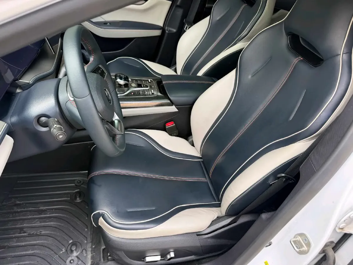 2021 Haval F7 1.5T 169HP L4 7DCT,autocango,china used car exporter,china ev exporter,chinese used car exporter,chinese used ev exporter