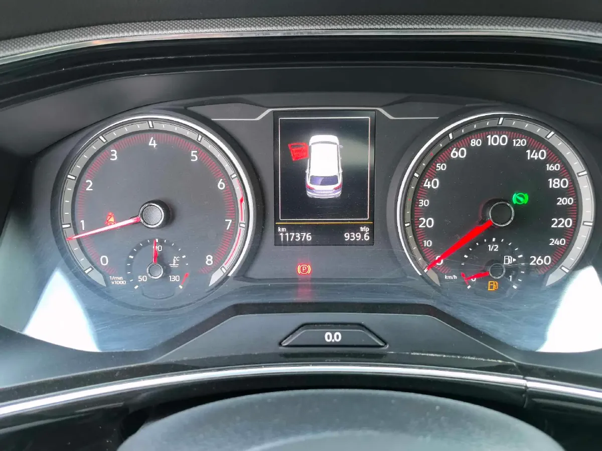 2019 Jeep Cherokee 2.0T 234HP L4 9AT,autocango,china used car exporter,china ev exporter,chinese used car exporter,chinese used ev exporter