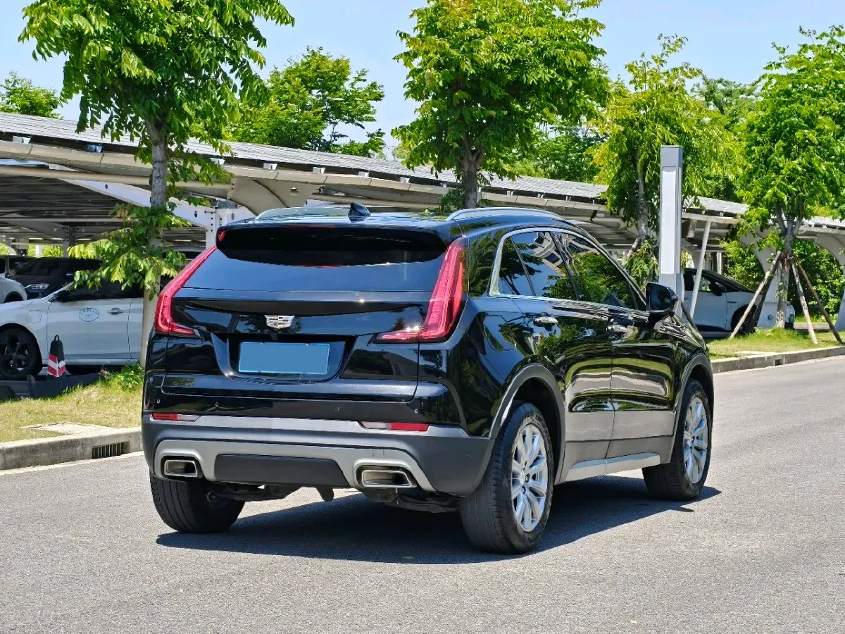 2020 Cadillac XT4 2.0T 237HP L4 9AT,autocango,china used car exporter,china ev exporter,chinese used car exporter,chinese used ev exporter