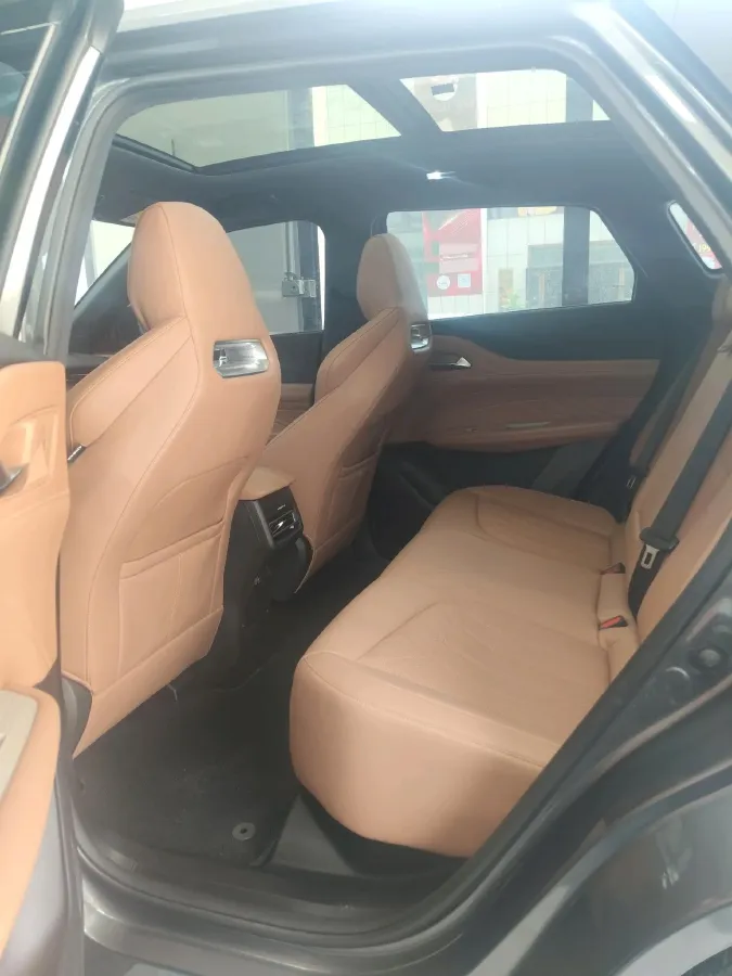 2025 ChangAn UNI-Z 1.5L 98HP L4 E-CVT PHEV 18.4KWH,autocango,china used car exporter,china ev exporter,chinese used car exporter,chinese used ev exporter