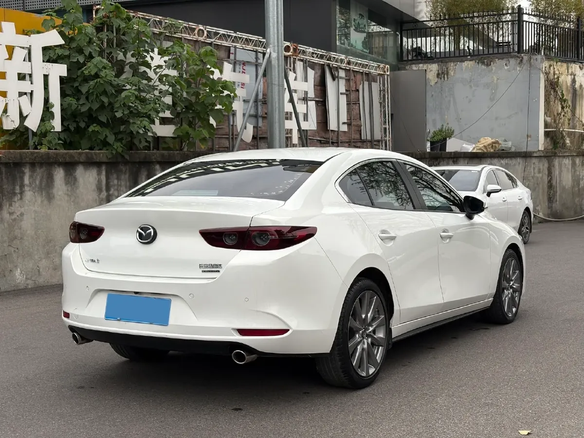 2021 Mazda 3 Axela 2.0L 158HP L4 6AT,autocango,china used car exporter,china ev exporter,chinese used car exporter,chinese used ev exporter