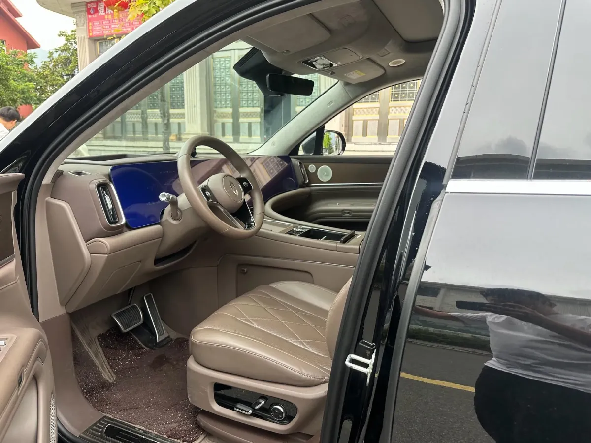 2024 AITO AITO M9 1.5T 152HP L4 REEV 42KWH,autocango,china used car exporter,china ev exporter,chinese used car exporter,chinese used ev exporter
