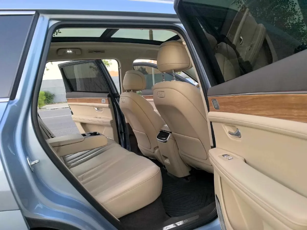 2023 HIMA AITO M5 1.5T 152HP L4 REEV 40KWH,autocango,china used car exporter,china ev exporter,chinese used car exporter,chinese used ev exporter