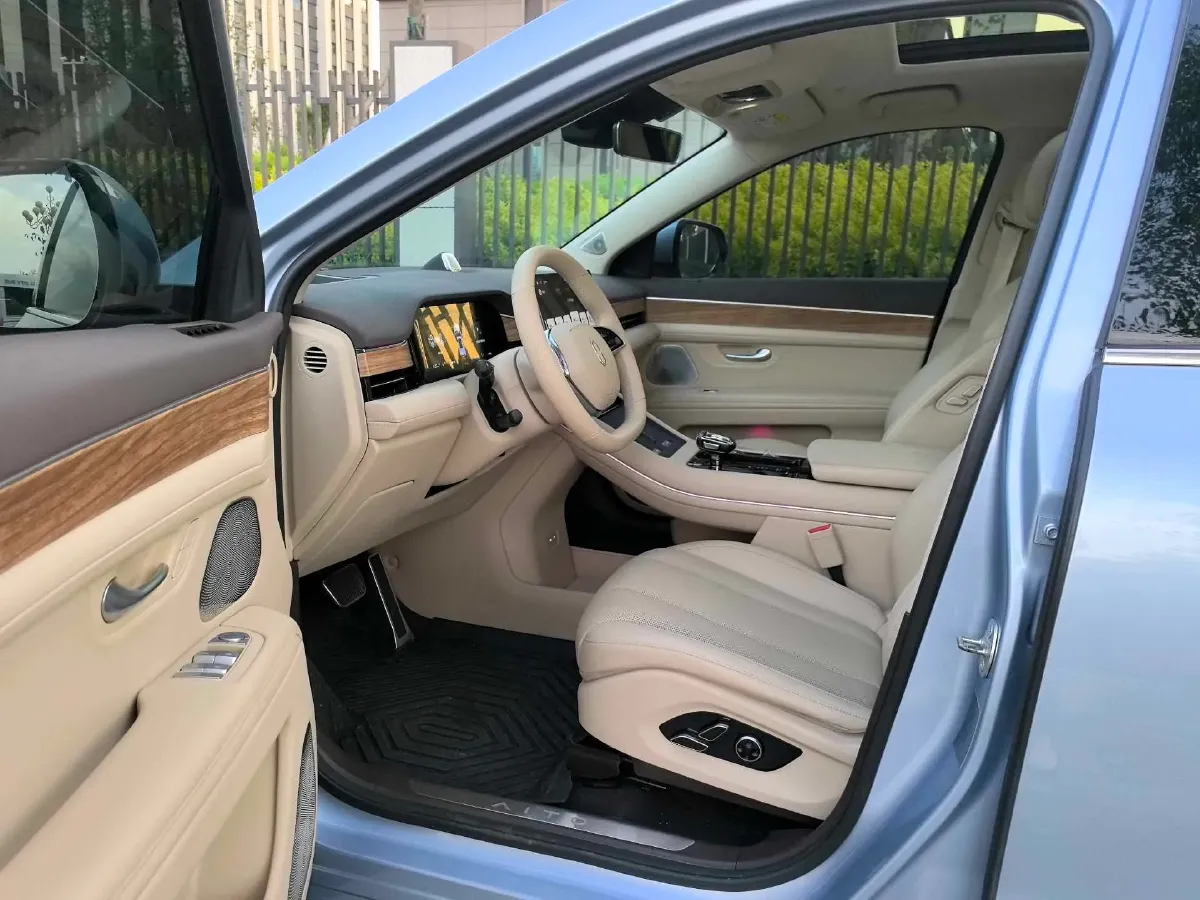 2023 HIMA AITO M5 1.5T 152HP L4 REEV 40KWH,autocango,china used car exporter,china ev exporter,chinese used car exporter,chinese used ev exporter