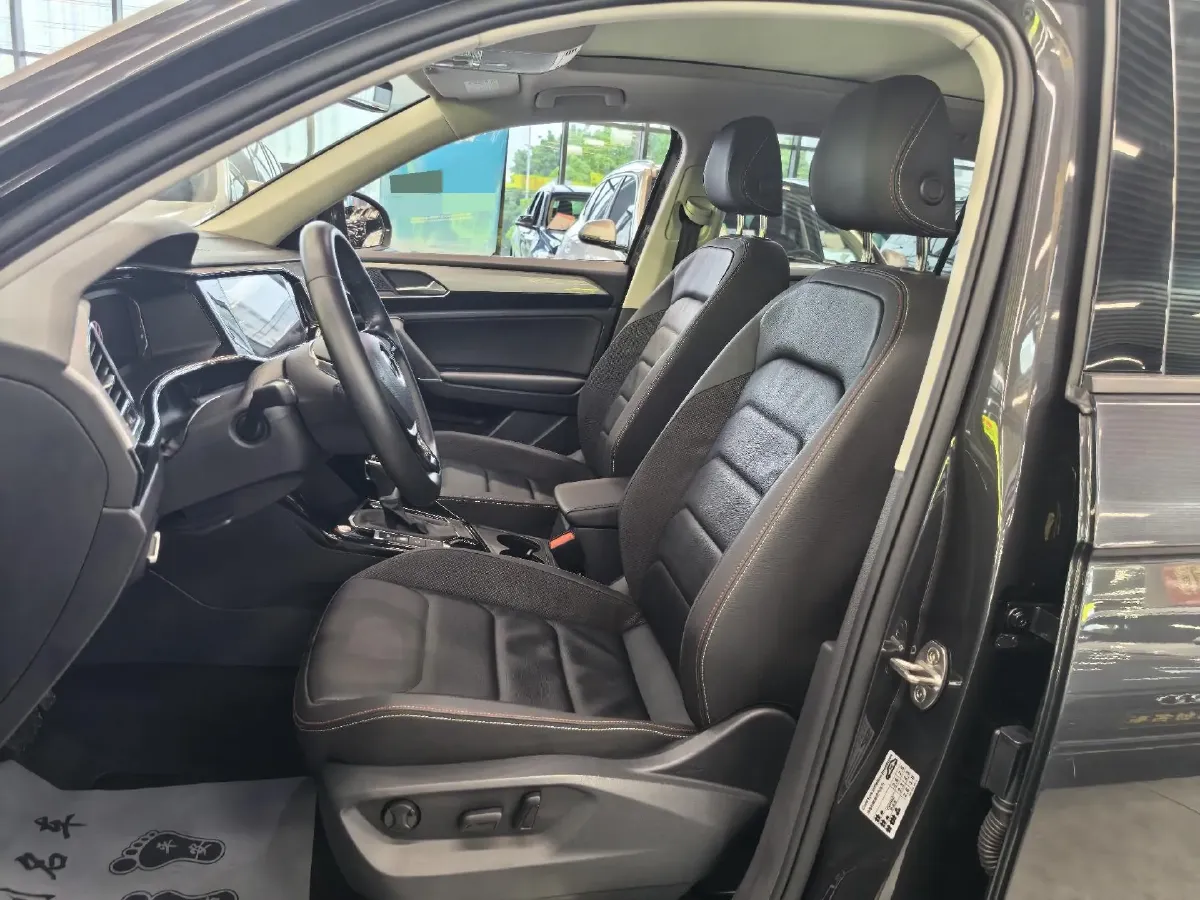 2022 Volkswagen Tayron 2.0T 186HP L4 7DCT,autocango,china used car exporter,china ev exporter,chinese used car exporter,chinese used ev exporter