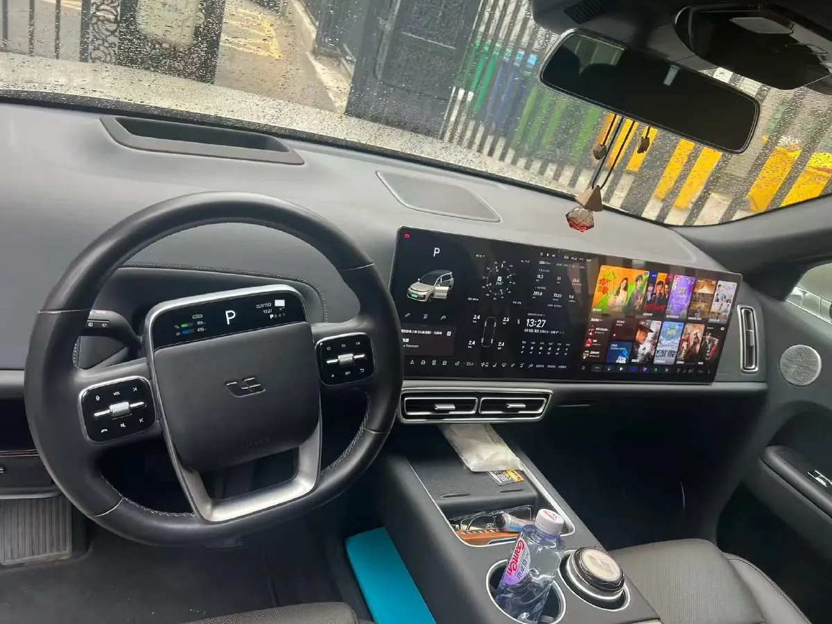 2023 Li L9 Range Extended 154HP REEV 42.6KWH,autocango,china used car exporter,china ev exporter,chinese used car exporter,chinese used ev exporter