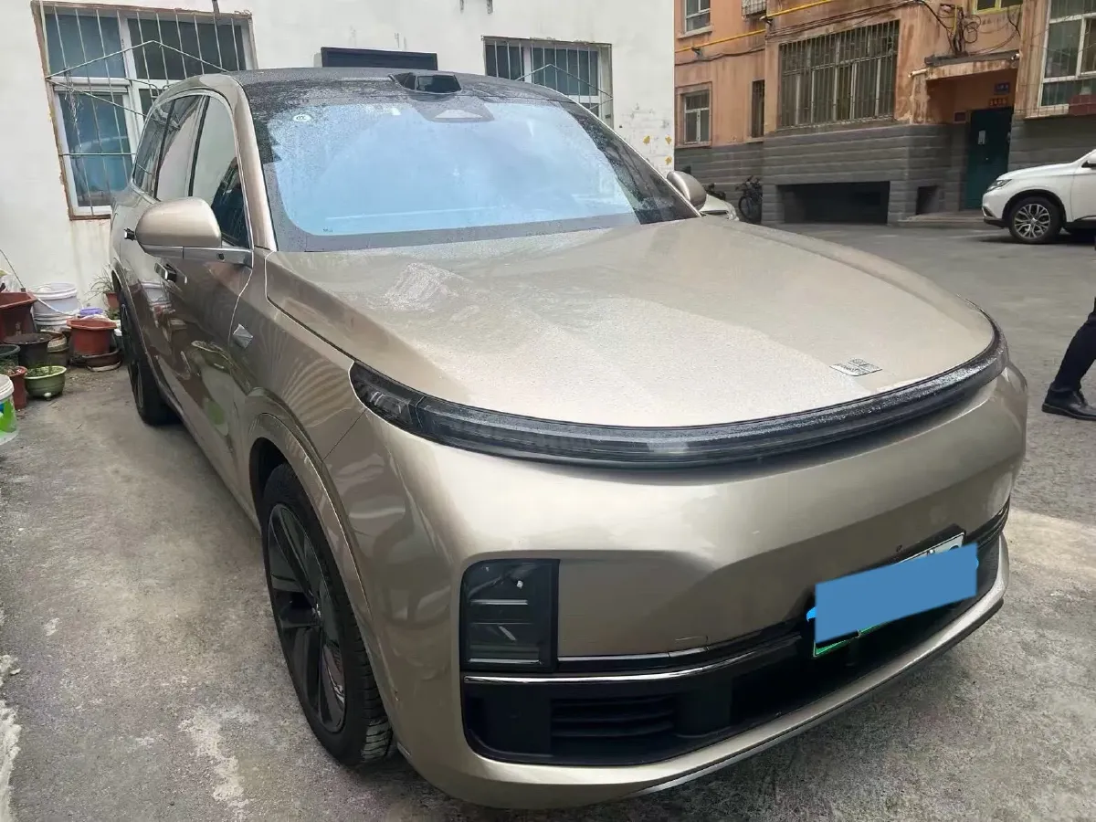 2023 Li L9 Range Extended 154HP REEV 42.6KWH,autocango,china used car exporter,china ev exporter,chinese used car exporter,chinese used ev exporter