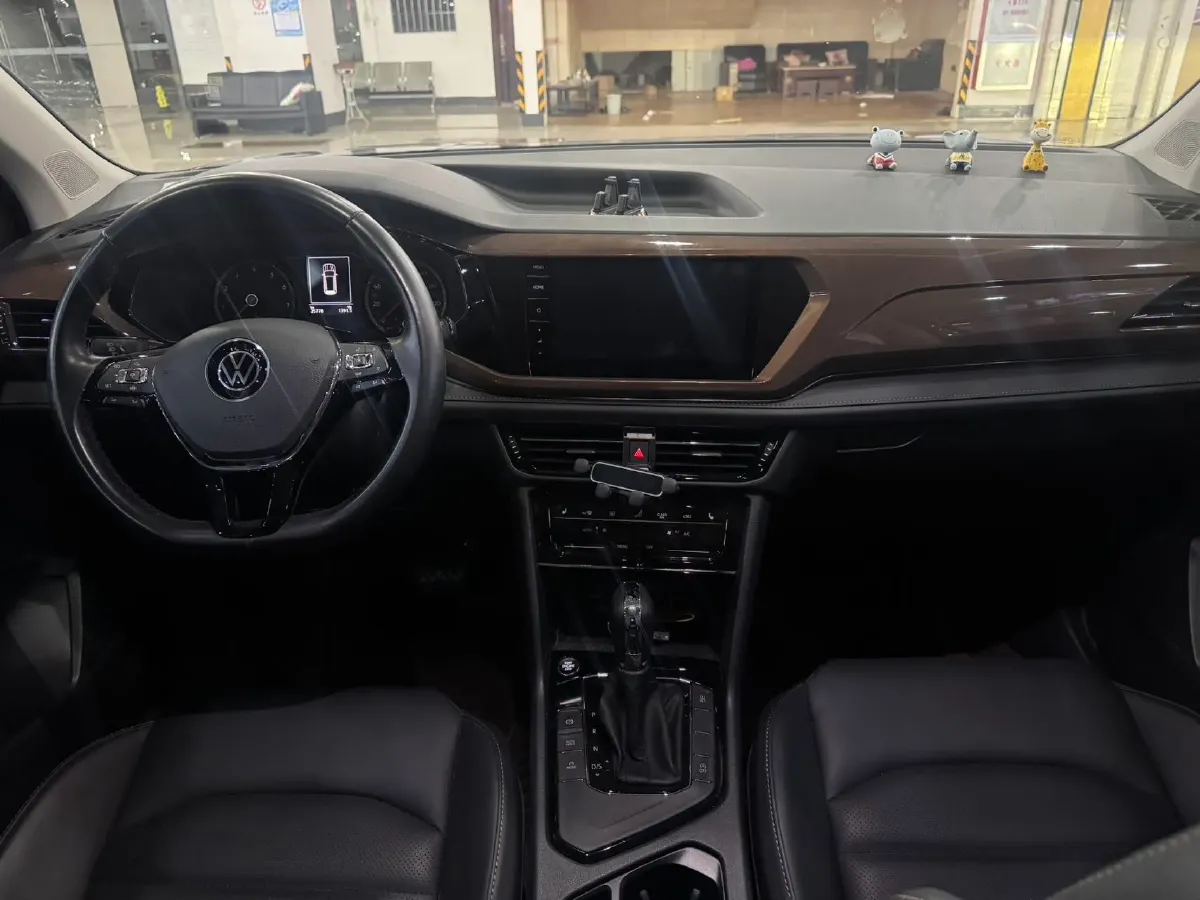 2021 Volkswagen Tharu 1.4T 150HP L4 7DCT,autocango,china used car exporter,china ev exporter,chinese used car exporter,chinese used ev exporter