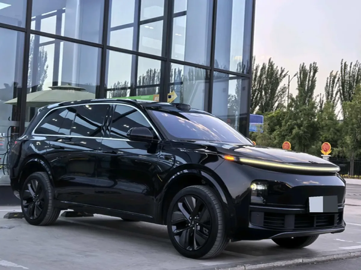 2022 Li L9 Range Extended 154HP REEV 42.6KWH,autocango,china used car exporter,china ev exporter,chinese used car exporter,chinese used ev exporter