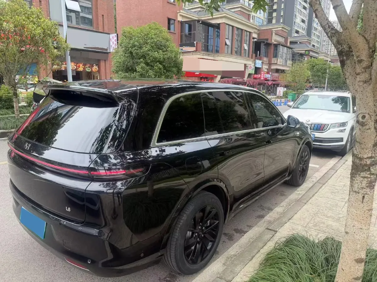 2023 Li L7 Range Extended 154HP REEV 40.9KWH,autocango,china used car exporter,china ev exporter,chinese used car exporter,chinese used ev exporter