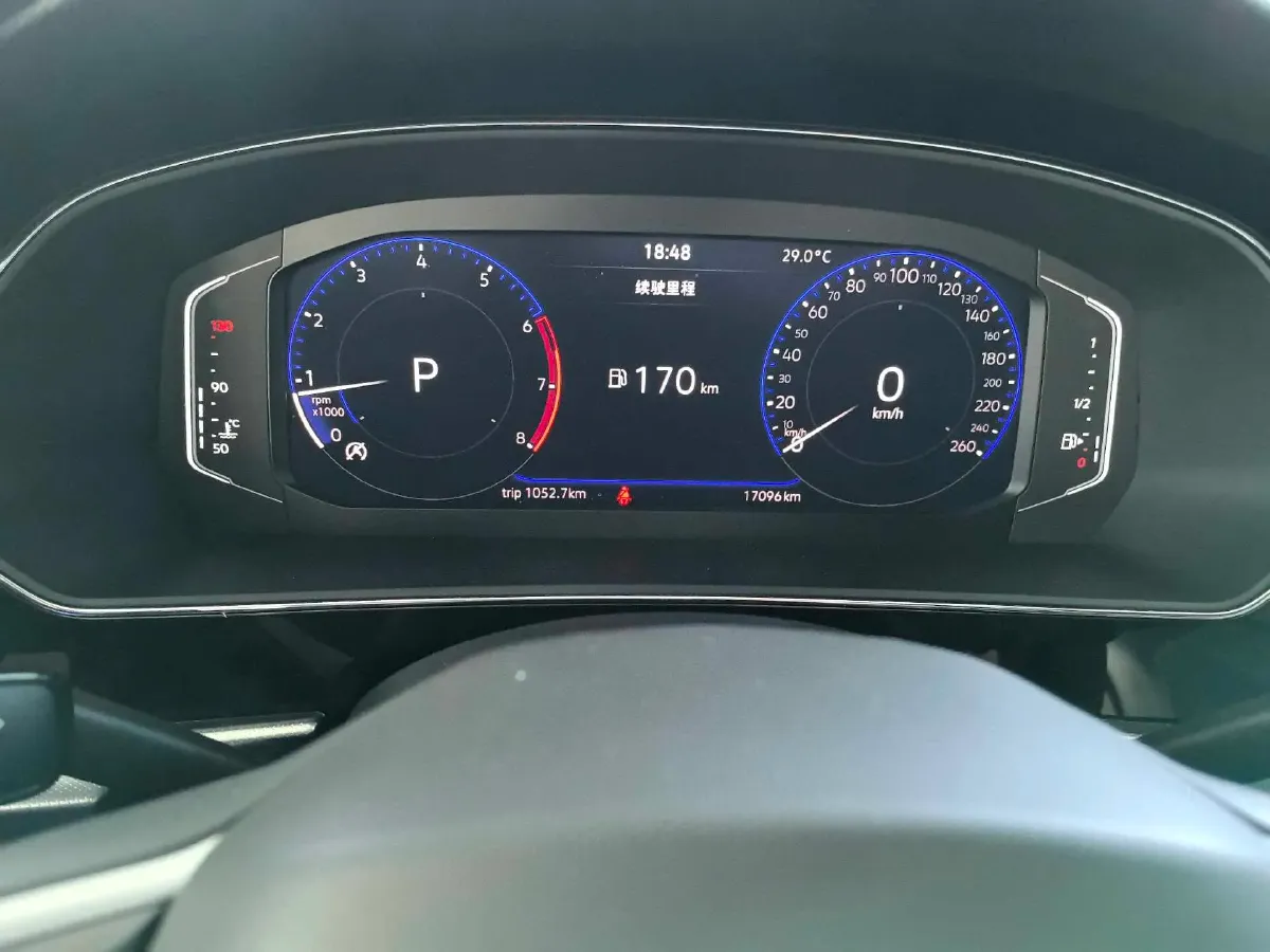 2024 Volkswagen Passat 2.0T 220HP L4 7DCT,autocango,china used car exporter,china ev exporter,chinese used car exporter,chinese used ev exporter