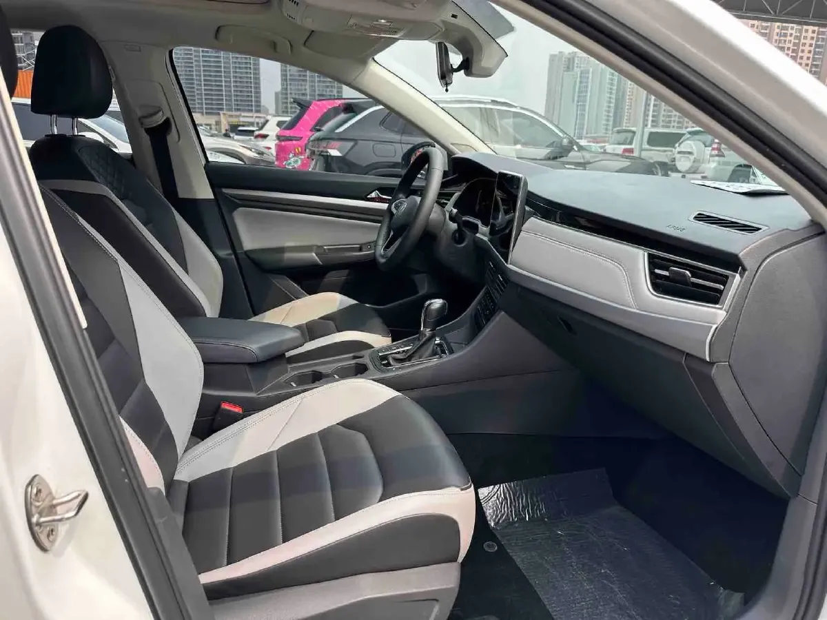 2023 Volkswagen Bora 1.4T 150HP L4 7DCT,autocango,china used car exporter,china ev exporter,chinese used car exporter,chinese used ev exporter