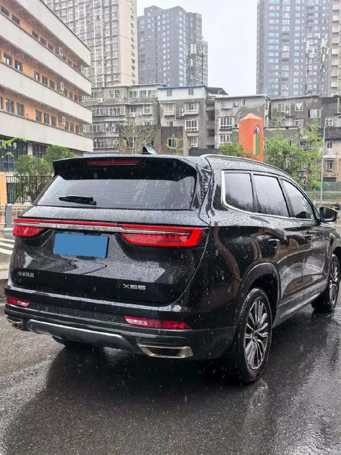 2025 Jetour X95 1.6T 197HP L4 7DCT,autocango,china used car exporter,china ev exporter,chinese used car exporter,chinese used ev exporter