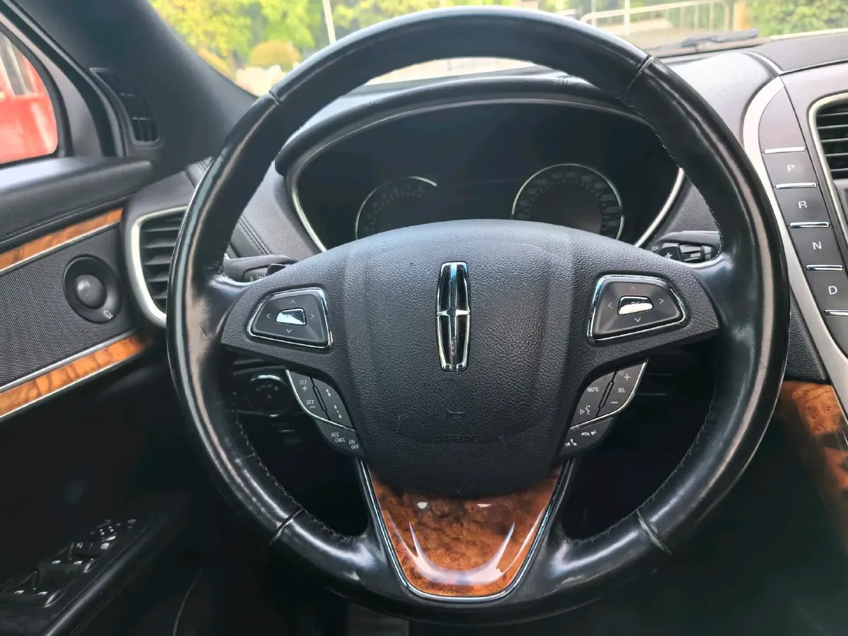 2017 Lincoln MKX 2.7T 340HP V6 6AT,autocango,china used car exporter,china ev exporter,chinese used car exporter,chinese used ev exporter